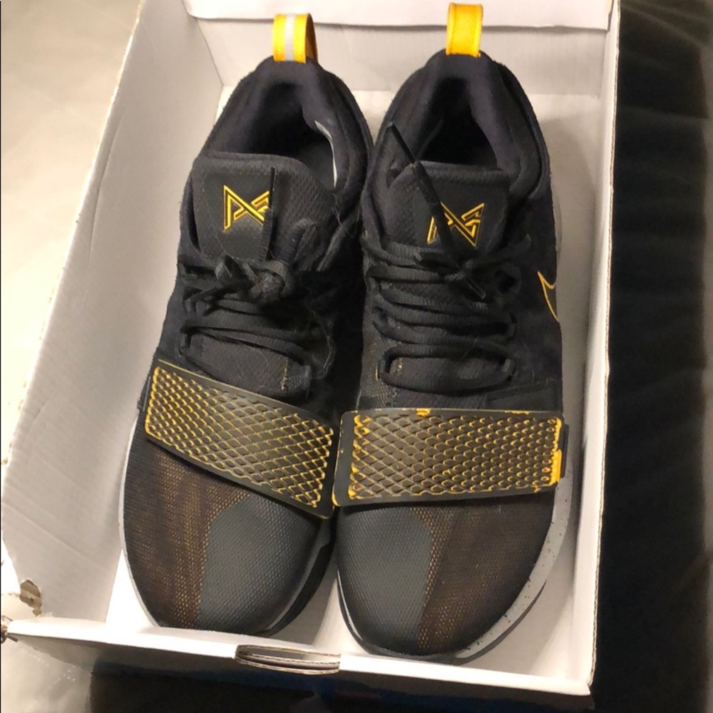 Pg1 Black And Yellow